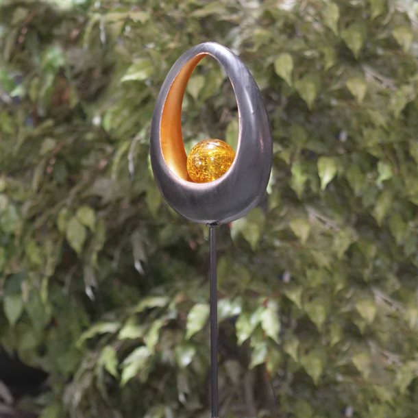 Dekorativ skulpturel solcellelampe - "Kurven" GL1002EZ